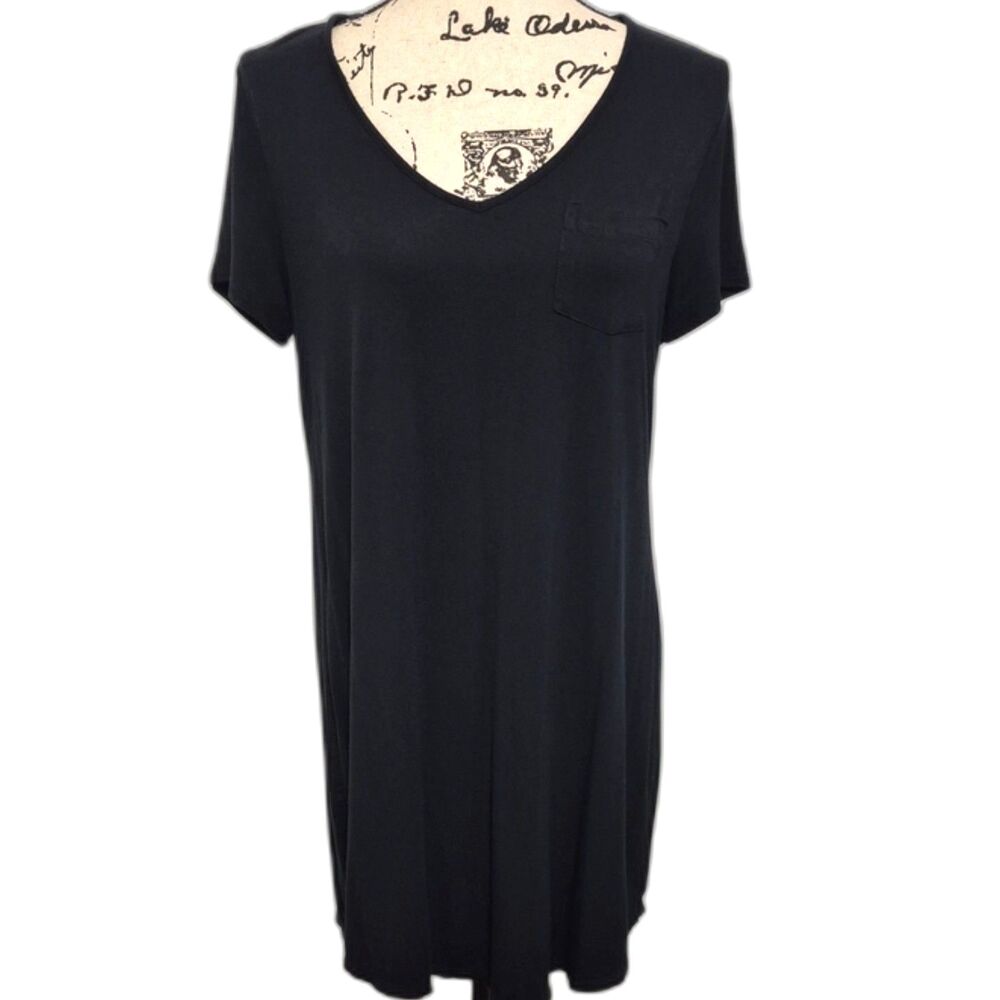 Soma Cool Nights Sleepshirt S Black V Neck Pocket T-Shirt Sleepdress Pajama